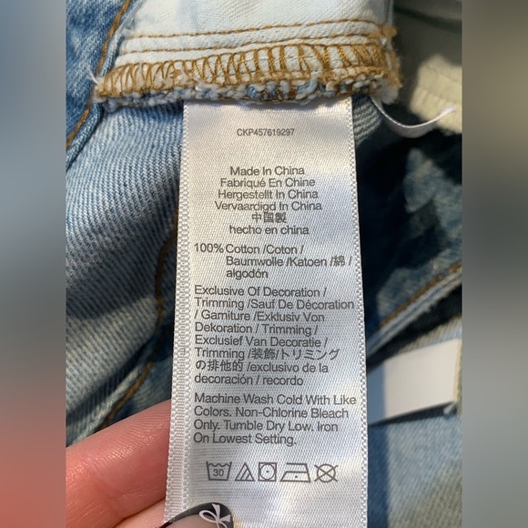 Madewell The Petite Curvy Perfect Vintage Jean in Fitzgerald Wash - Picture 14 of 16